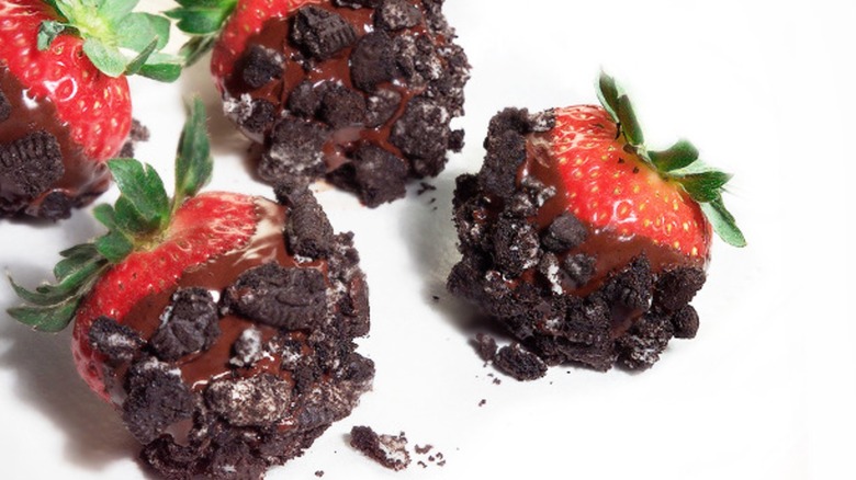 Chocolate strawberries with Oreo crumbs