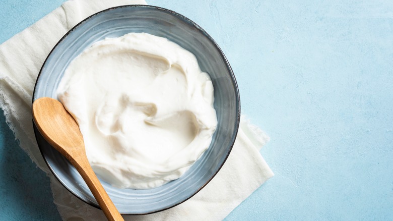 sour cream in a bowl