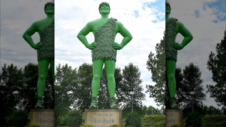 Jolly Green Giant statue in Blue Earth, Minnesota