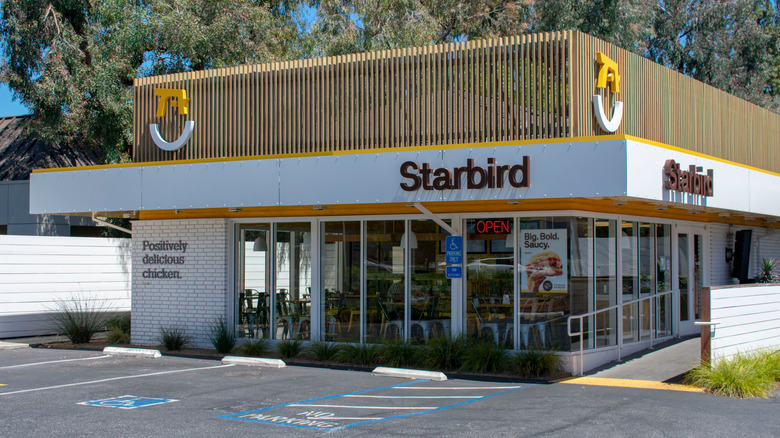 starbird chicken fast food restaurant