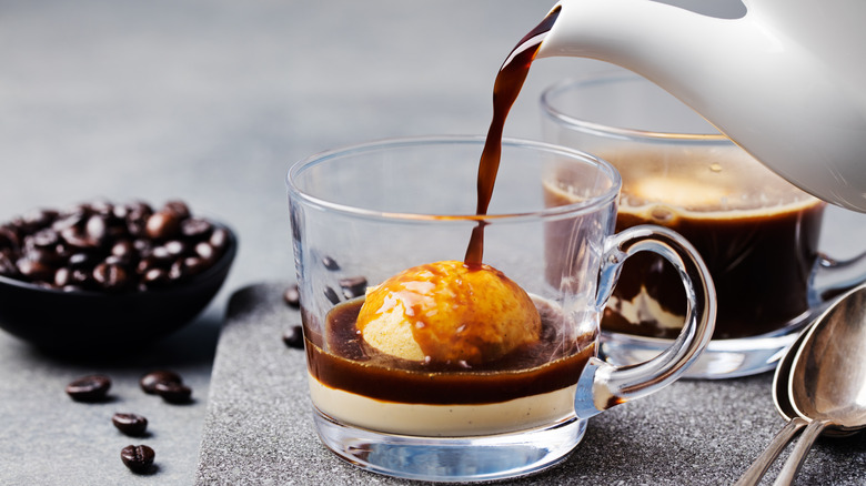 Coffee poured on affogato