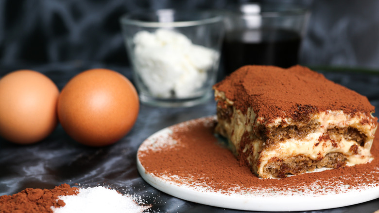 tiramisu with eggs