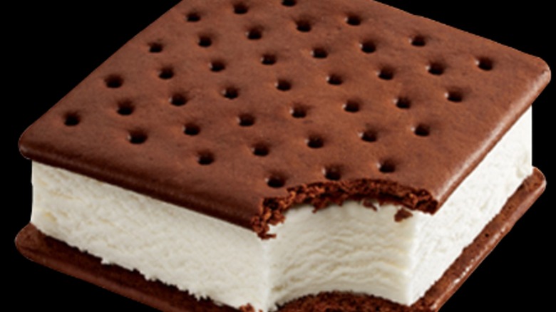 Klondike Classic Vanilla Sandwich