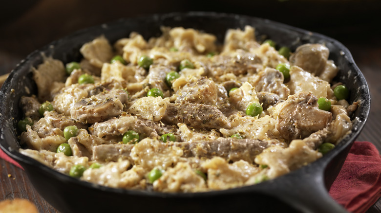 Cast iron skillet filled with stroganoff