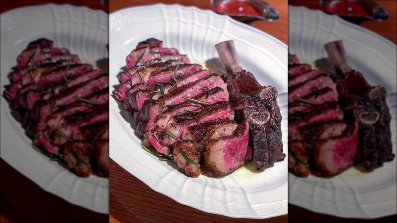 Bone-in rib-eye, Carbone