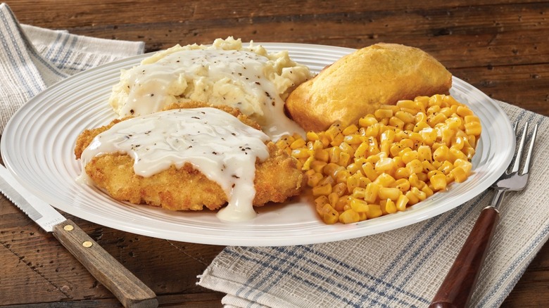 plate of Boston Market food