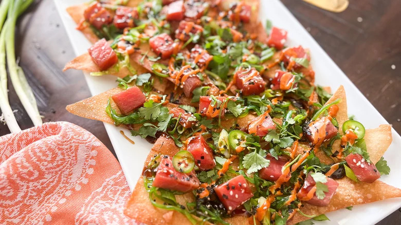 Poke nachos