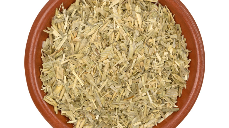 small bowl with oatstraw herb