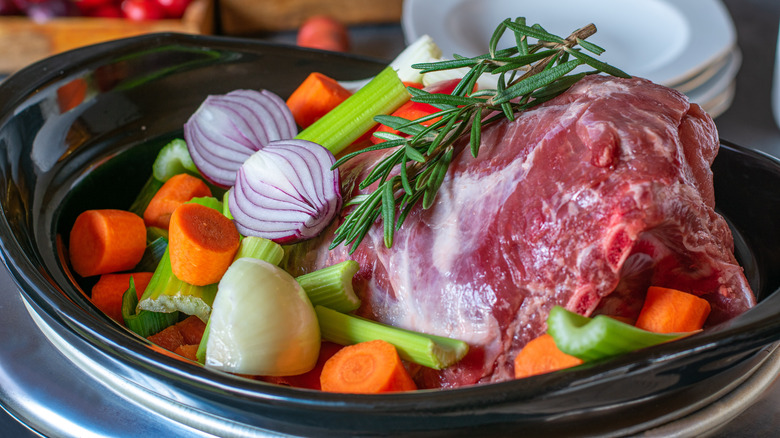 steak in slow cooker