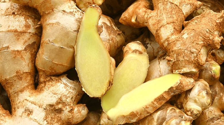 Fresh ginger