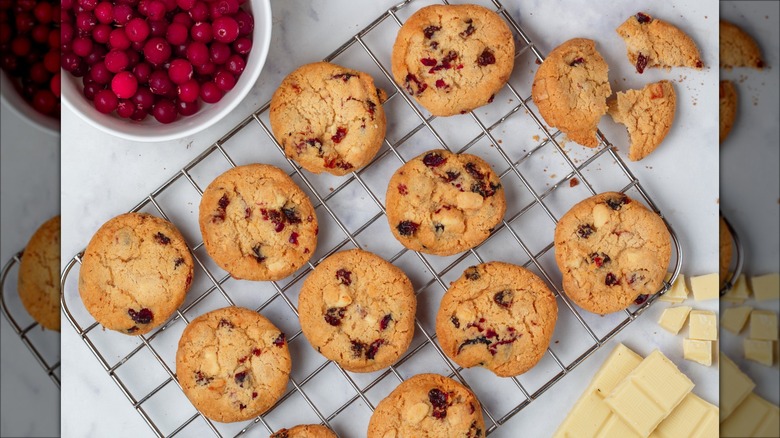 cranberry cookies with white chocolate