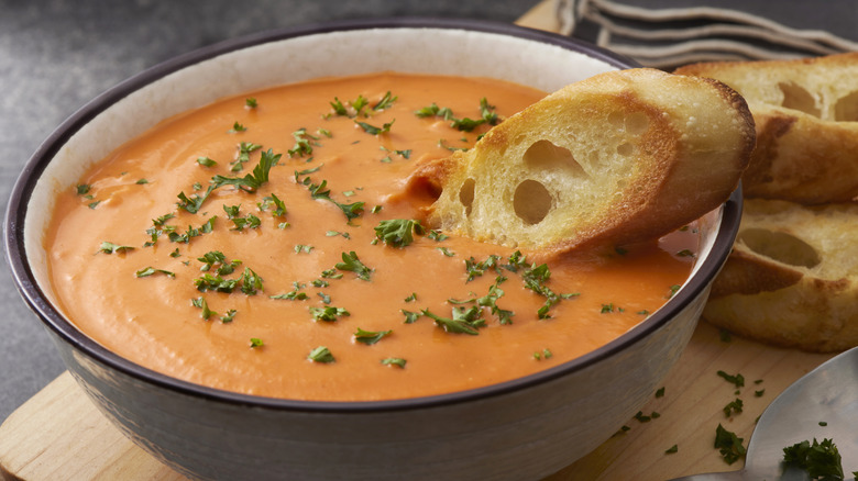 tomato soup in bowl 