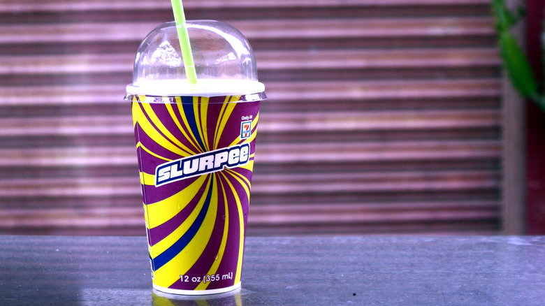 7-11 slurpee on table