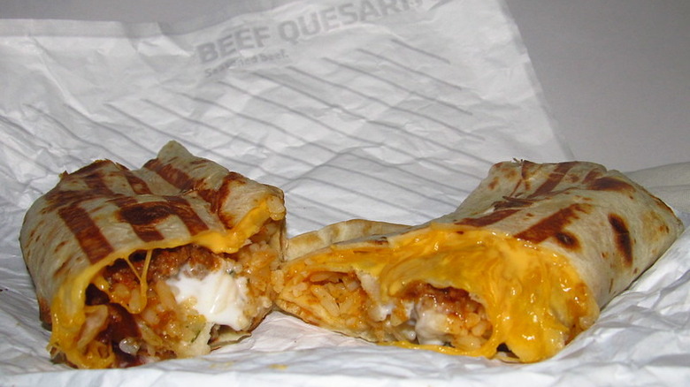 Taco Bell quesarito