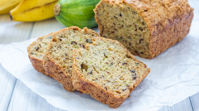 zucchini banana bread slices