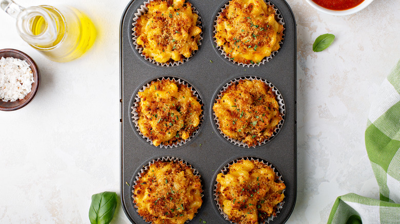 Mac and cheese muffins