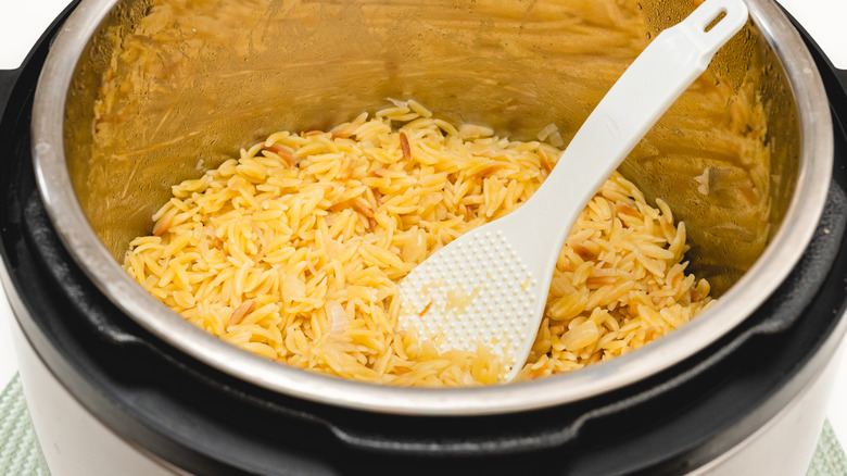 Orzo pasta in rice cooker