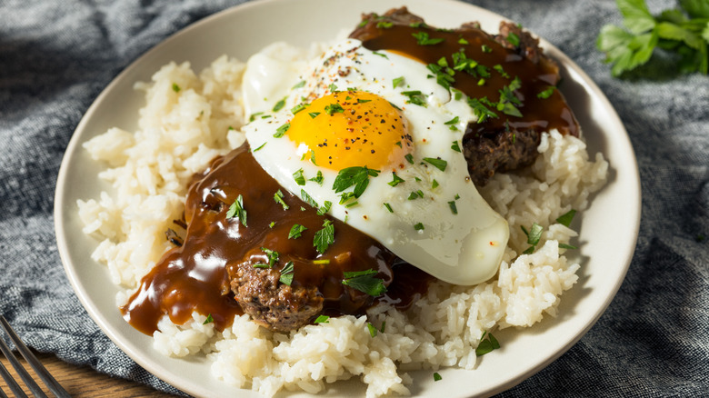 Hawaiian loco moco