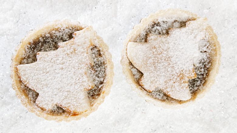 Mince pies with Christmas tree marzipan top