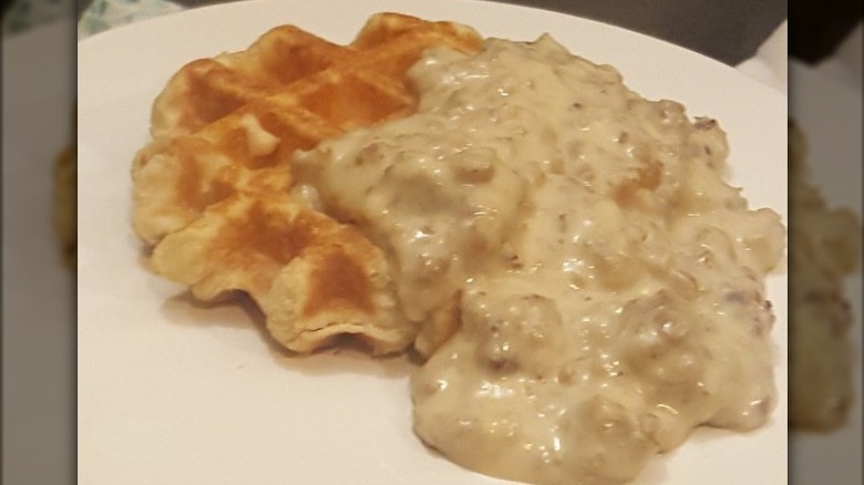 Waffle with sausage gravy