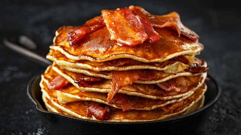 pancakes with bacon