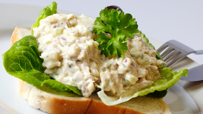 Chicken salad on bread