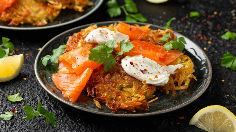 rosti with smoked salmon 