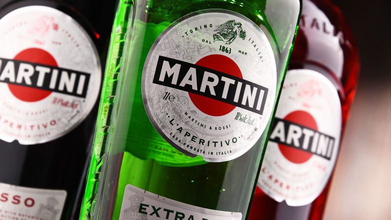 martini vermouth bottles