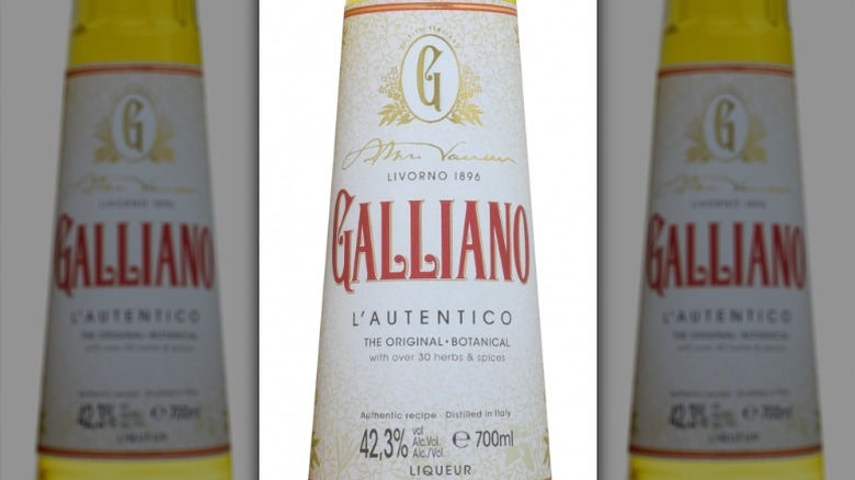 Galliano L'Authentico liqueur bottle