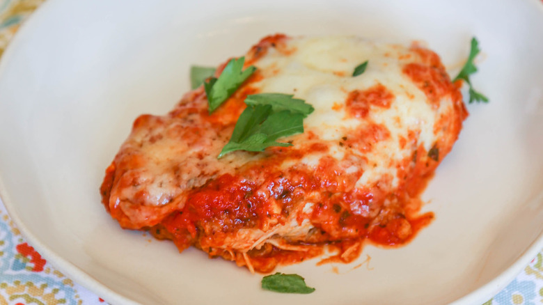 chicken with marinara and cheese