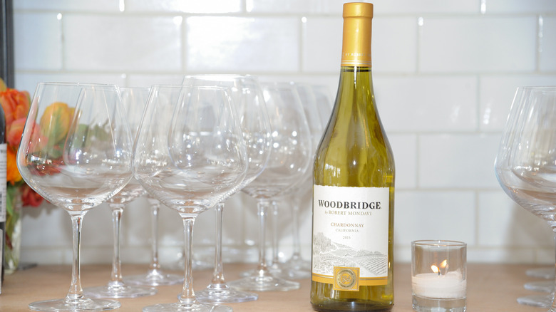 Woodbridge Chardonnay white wine bottle