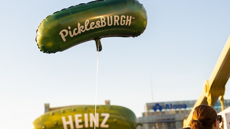 Baloon of Picklesburgh Festival