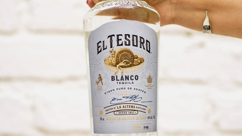 El Tesoro Blanco Tequila