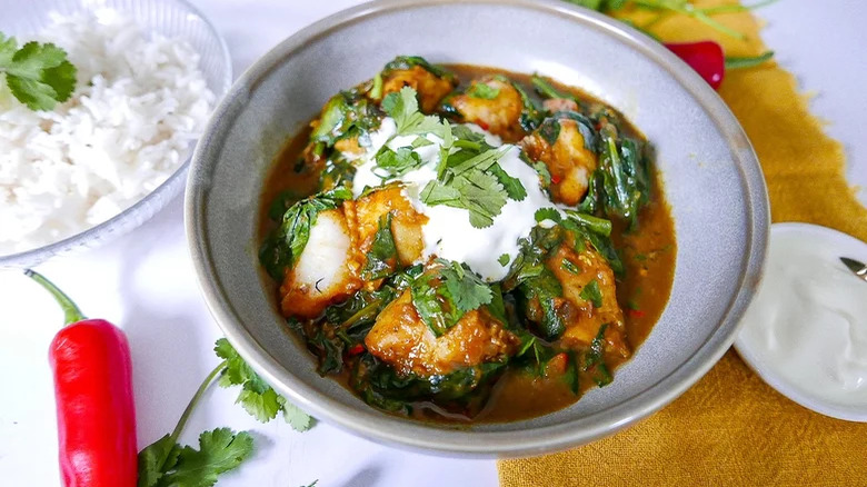 Cod curry with side dish of rice