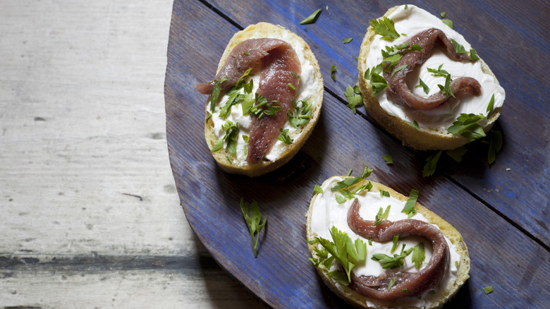 anchovy crostini