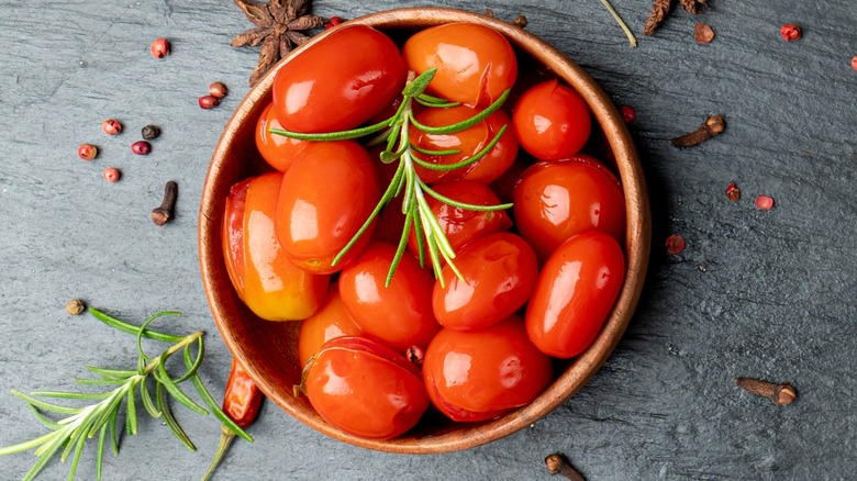 marinated tomatoes