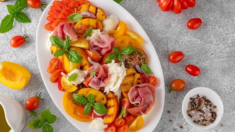 tomato salad with peaches