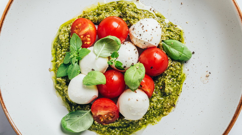 tomato mozzarella and pesto