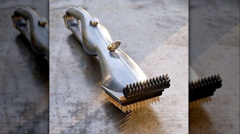 Grand Grill Daddy steam brush