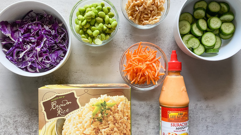 Veggie sushi bowl ingredients