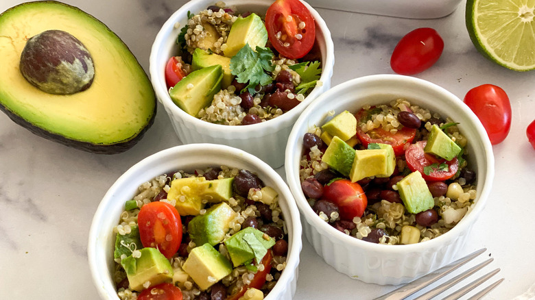 individual servings of 15-minute Mexican Quinoa Salad