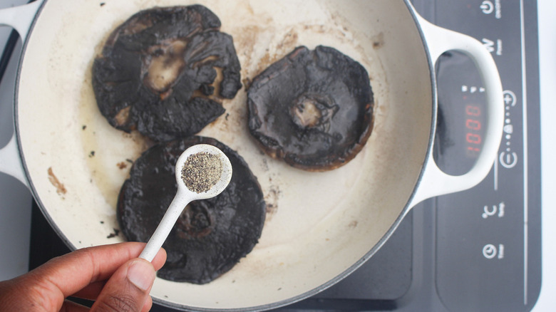 Cooking portobello mushrooms for 15-minute mushroom and halloumi burger