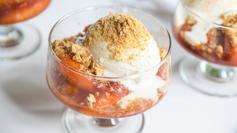 serving dish with peach crumble