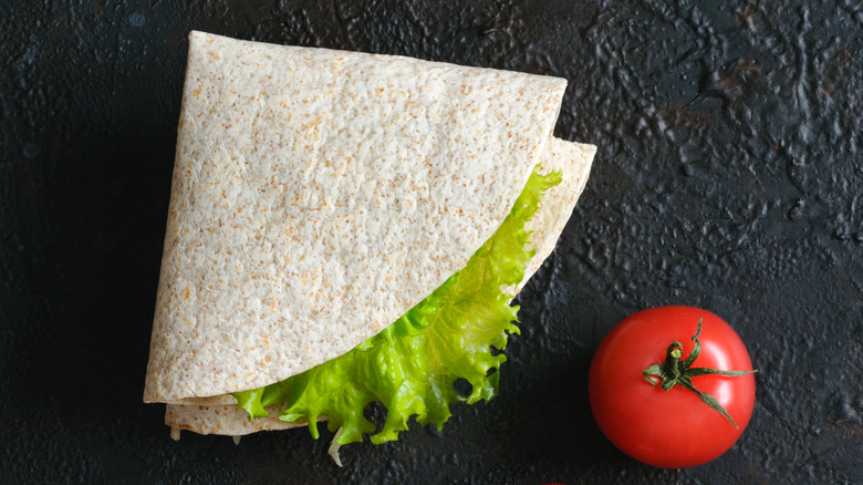 tortilla wrap lettuce tomato