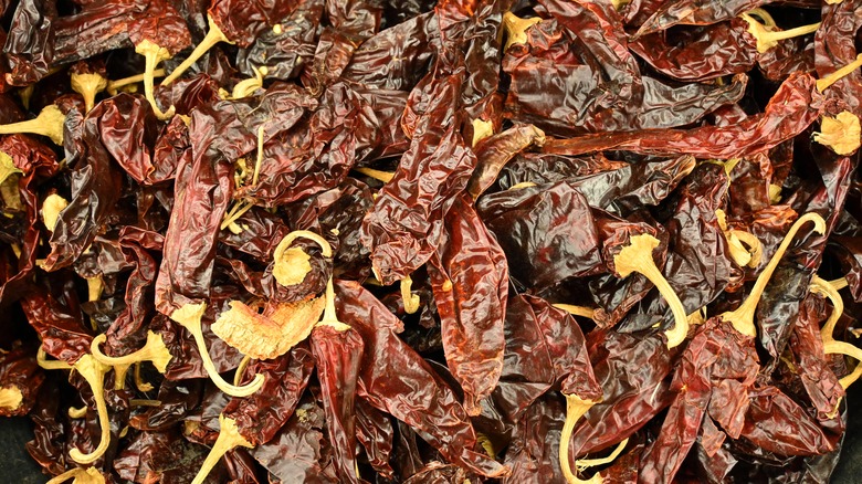 Guajillo chilis