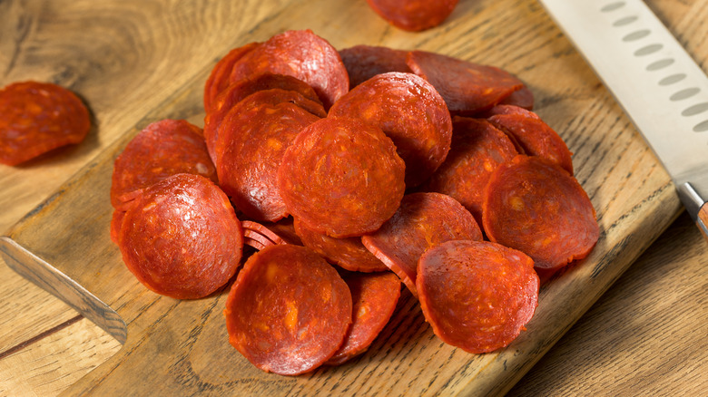 Pile of pepperoni slices 