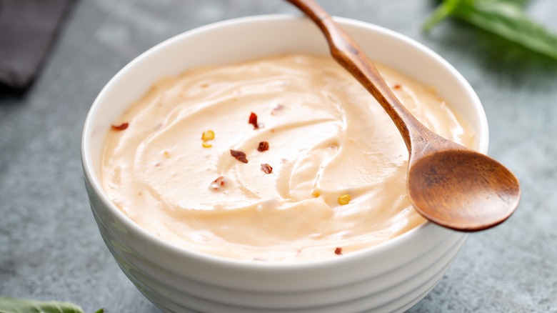 bowl of spicy mayo