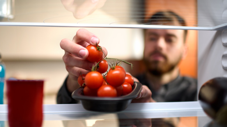 Tomatoes in fridge