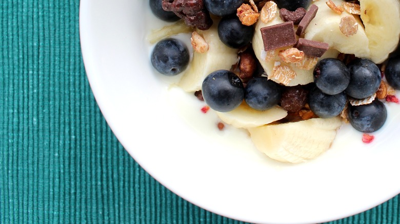 muesli with blueberries and chocolate