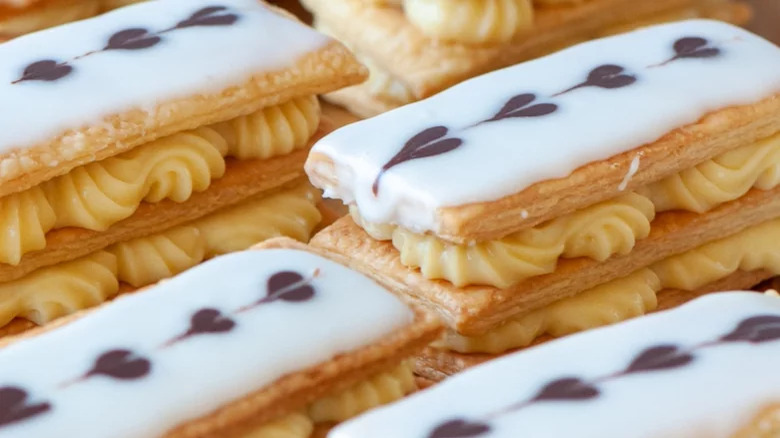 Iced French puff pastry pastries